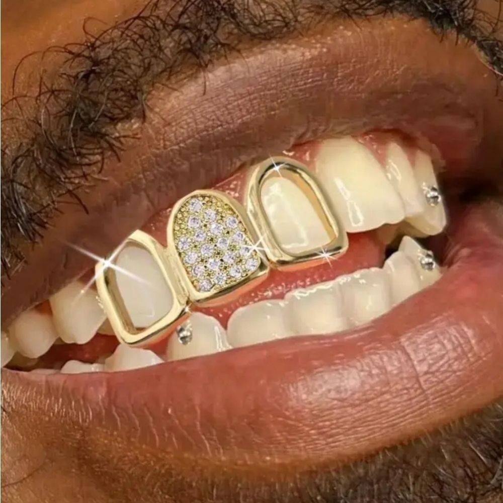 Hip-Hop 3 row Blinged Out Grillz